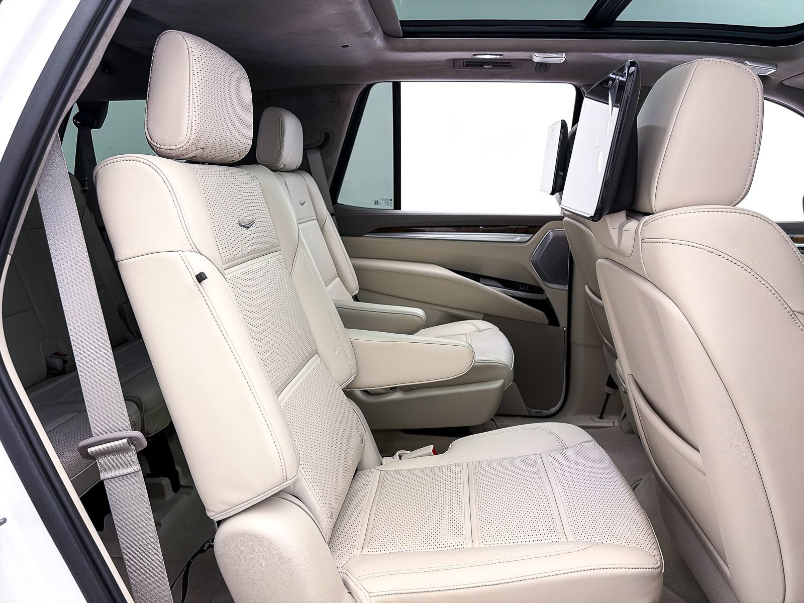 Used 2025 Cadillac Escalade Sport Platinum AWD/4WD image 39