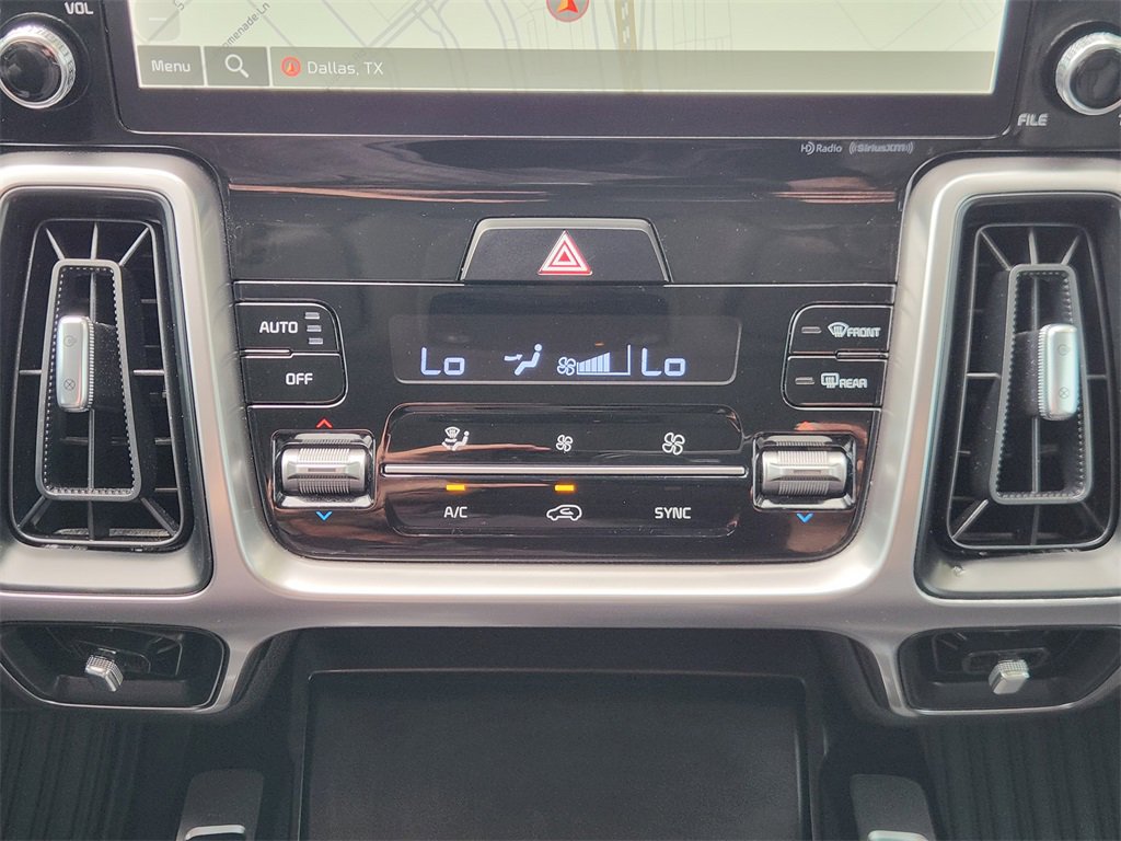 Used 2023 Kia Sorento EX w/ Panoramic Sunroof Package image 17