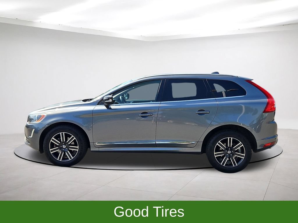 Used 2017 Volvo XC60 T5 Dynamic FWD image 4