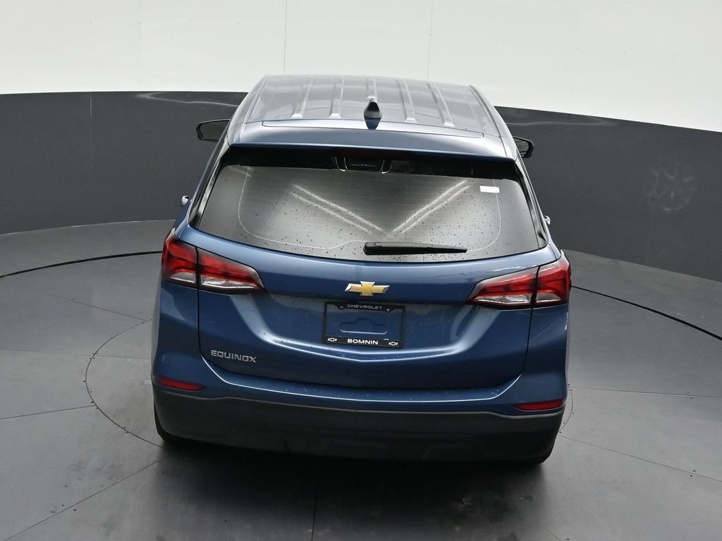 Used 2024 Chevrolet Equinox LS FWD image 18