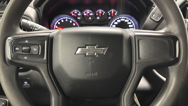 Used 2022 Chevrolet Silverado 1500 Custom Trail Boss w/ LPO, Dark Essentials Package AWD/4WD image 15