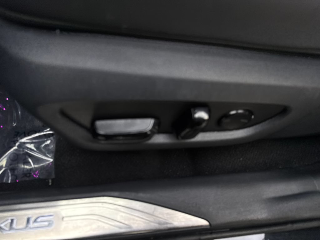 Used 2025 Lexus NX 250 FWD w/ Accessory Package (K3) image 30