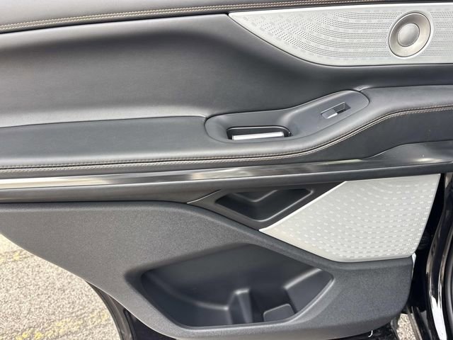 New 2026 Lincoln Navigator Black Label image 19