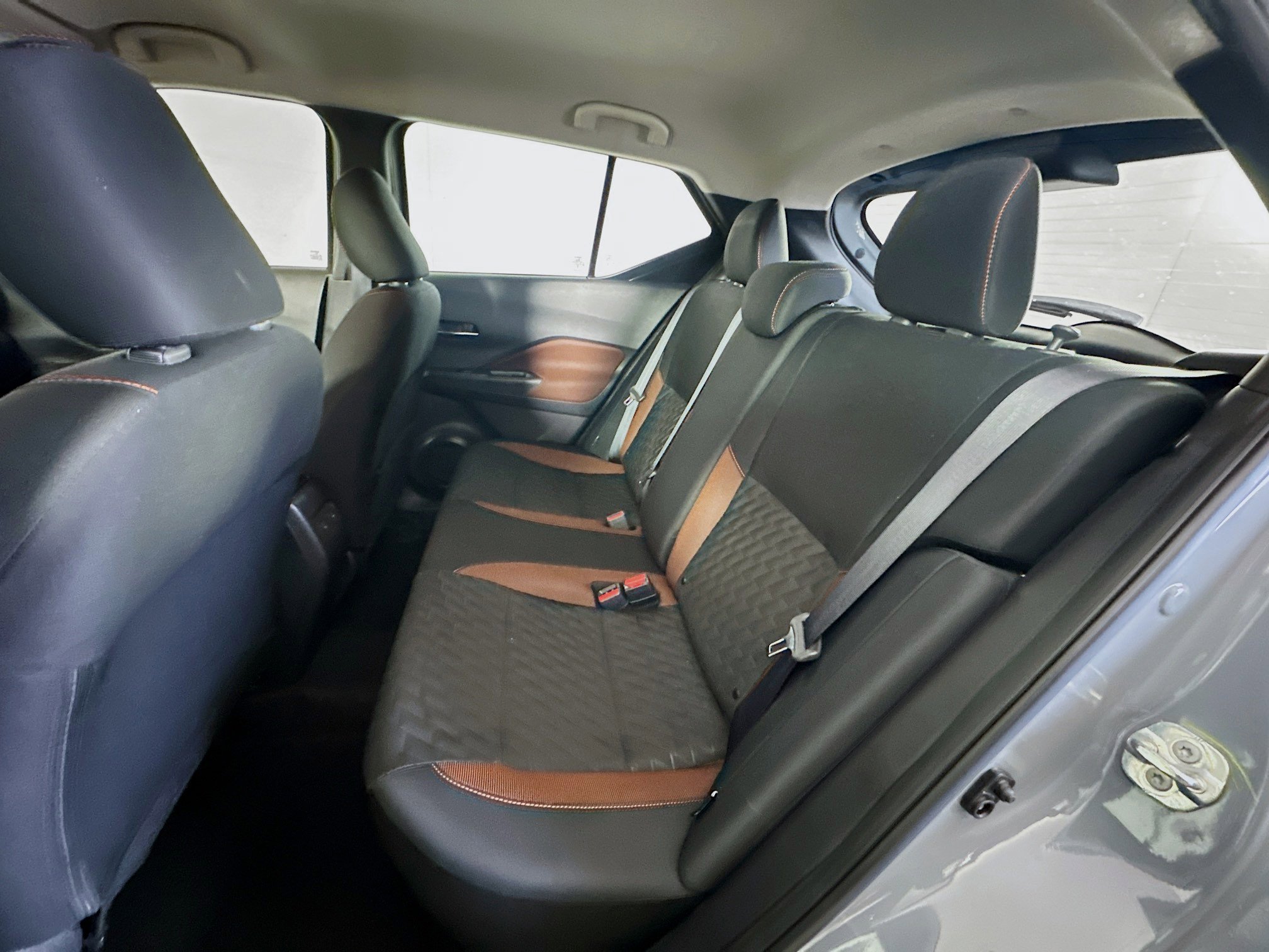 Used 2023 Nissan Kicks SR image 25