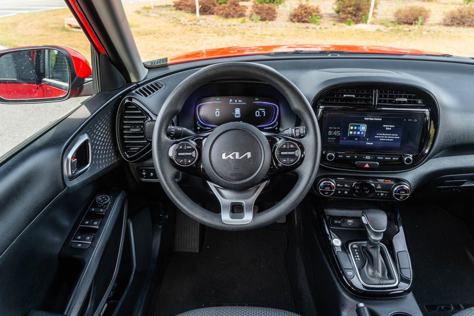 Used 2025 Kia Soul S image 23