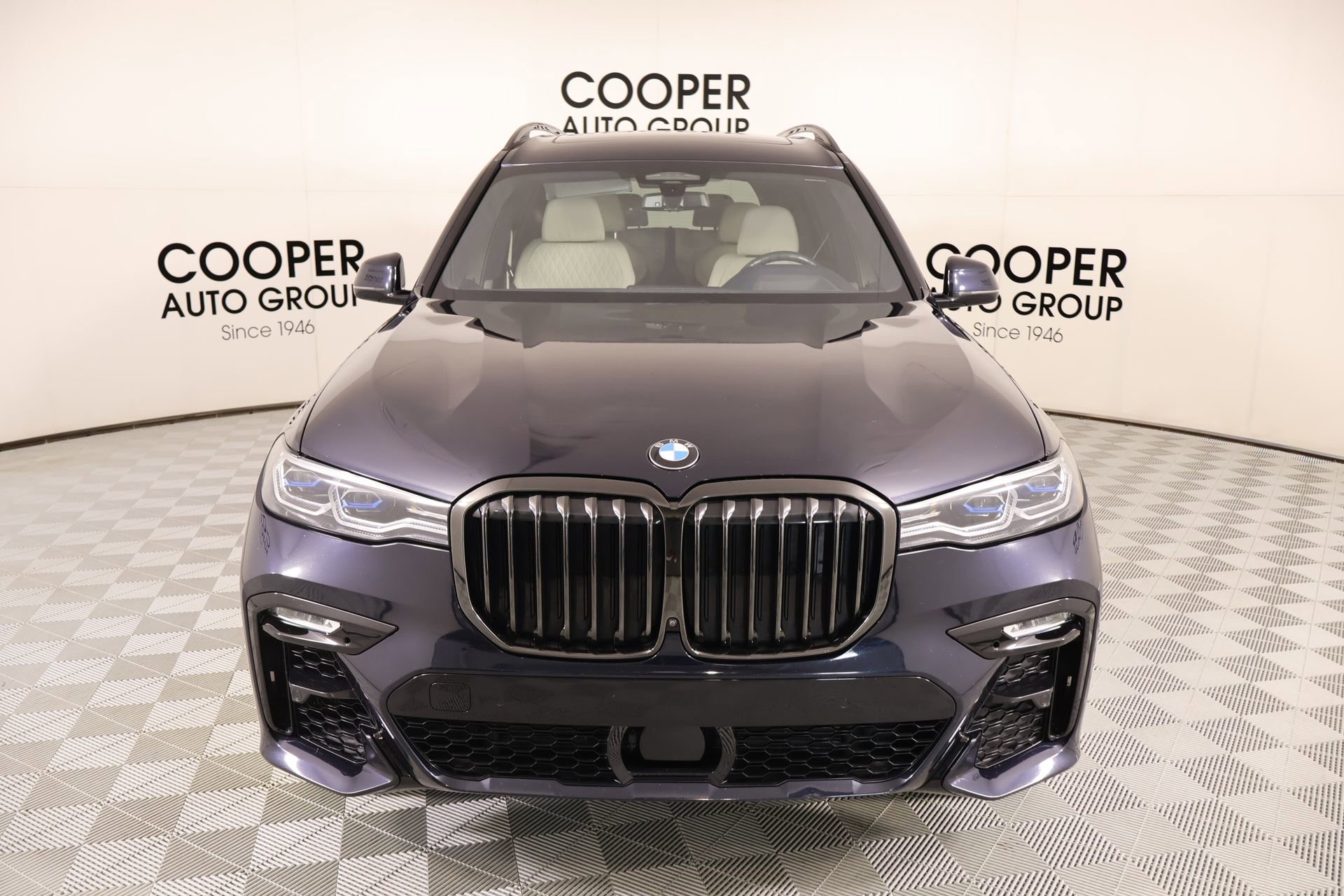 Used 2022 BMW X7 M50i AWD/4WD image 10