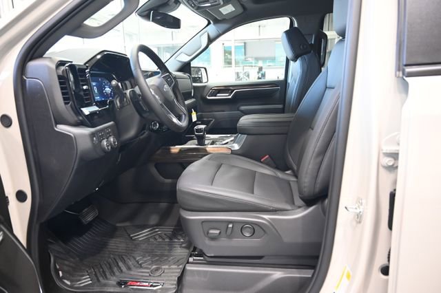 New 2026 Chevrolet Silverado 1500 RST w/ RST All Star Premium Package AWD/4WD image 12
