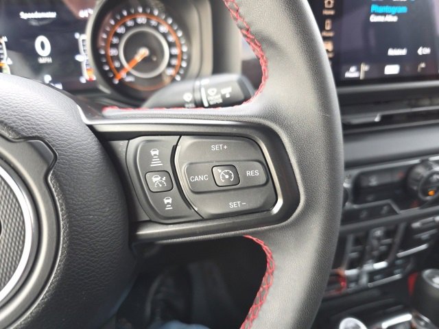Used 2024 Jeep Wrangler Unlimited Rubicon image 19