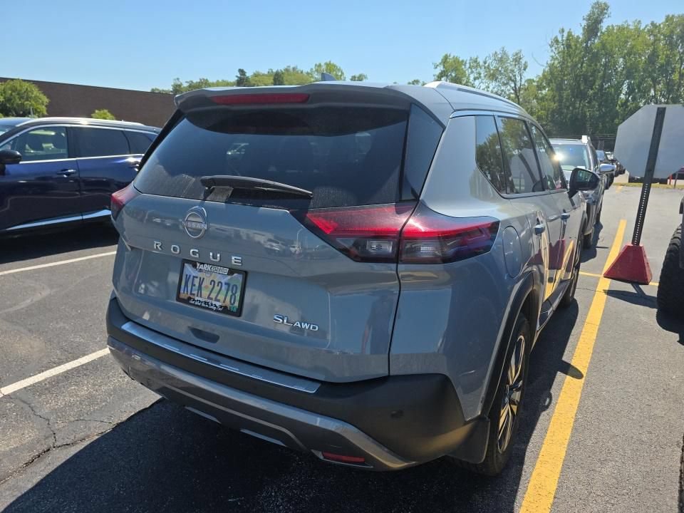 Certified 2023 Nissan Rogue SL w/ SL Premium Package AWD/4WD image 4