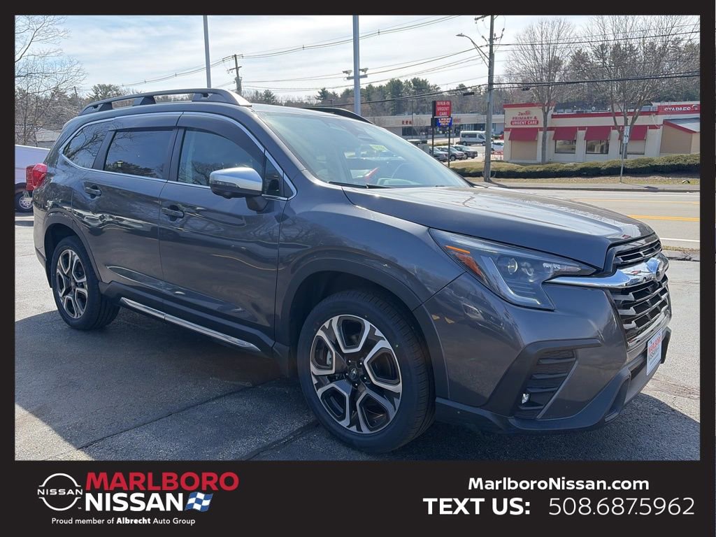 Used 2023 Subaru Ascent Limited w/ Technology Package image 1