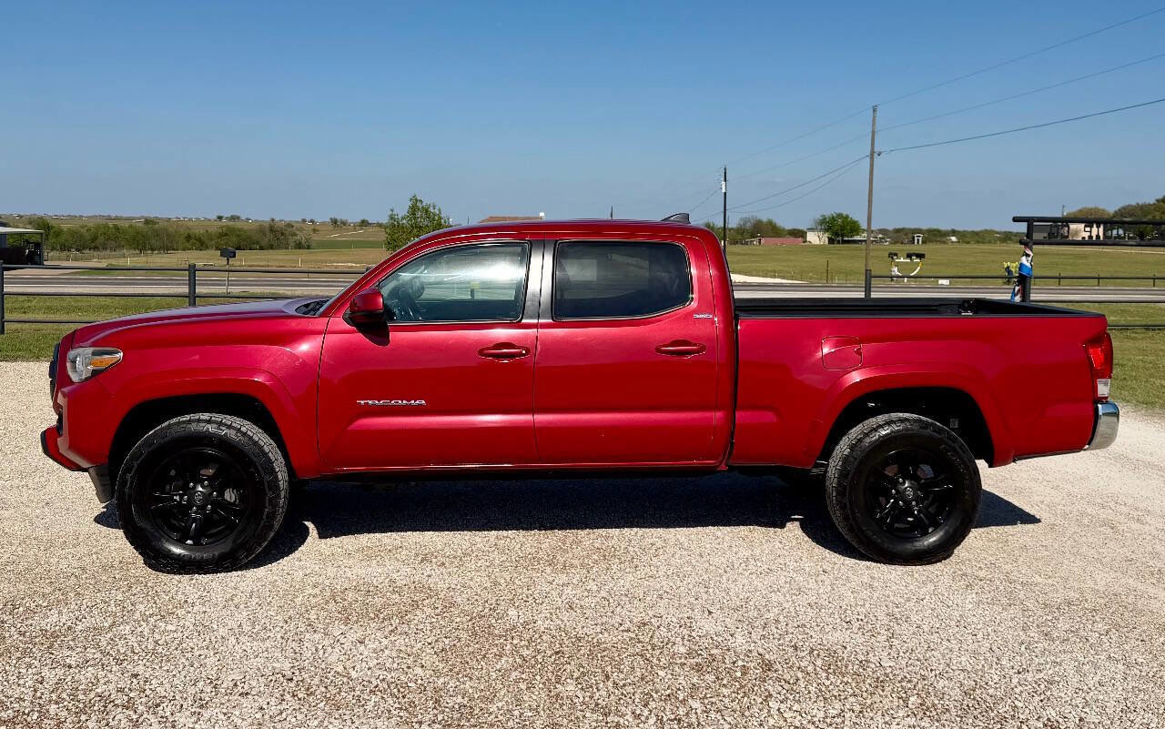 Used 2016 Toyota Tacoma SR5 w/ SR5 Appearance Package (SN) image 5