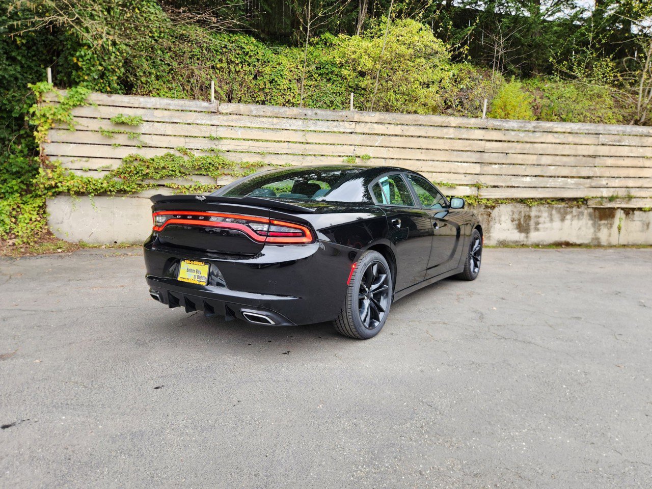 Used 2016 Dodge Charger SE w/ Blacktop Package image 15