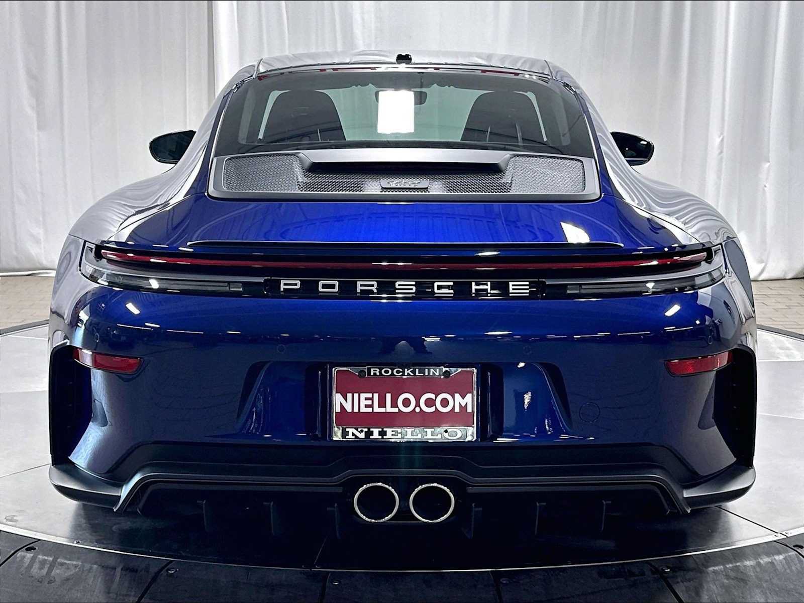 Used 2026 Porsche 911 GT3 RWD image 8