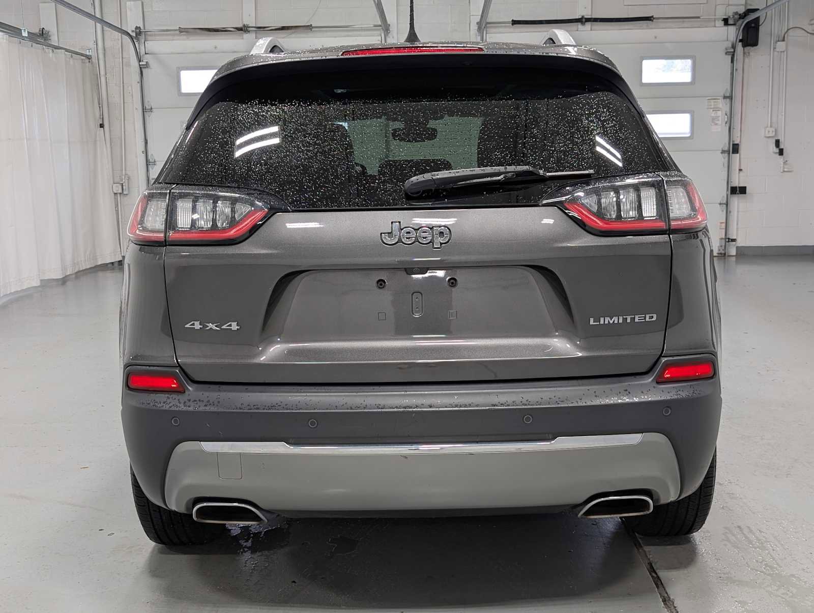 Used 2019 Jeep Cherokee Limited image 8