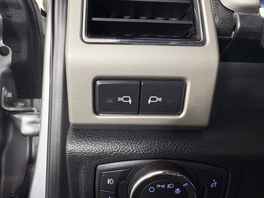 Used 2020 Ford F250 Lariat AWD/4WD image 23