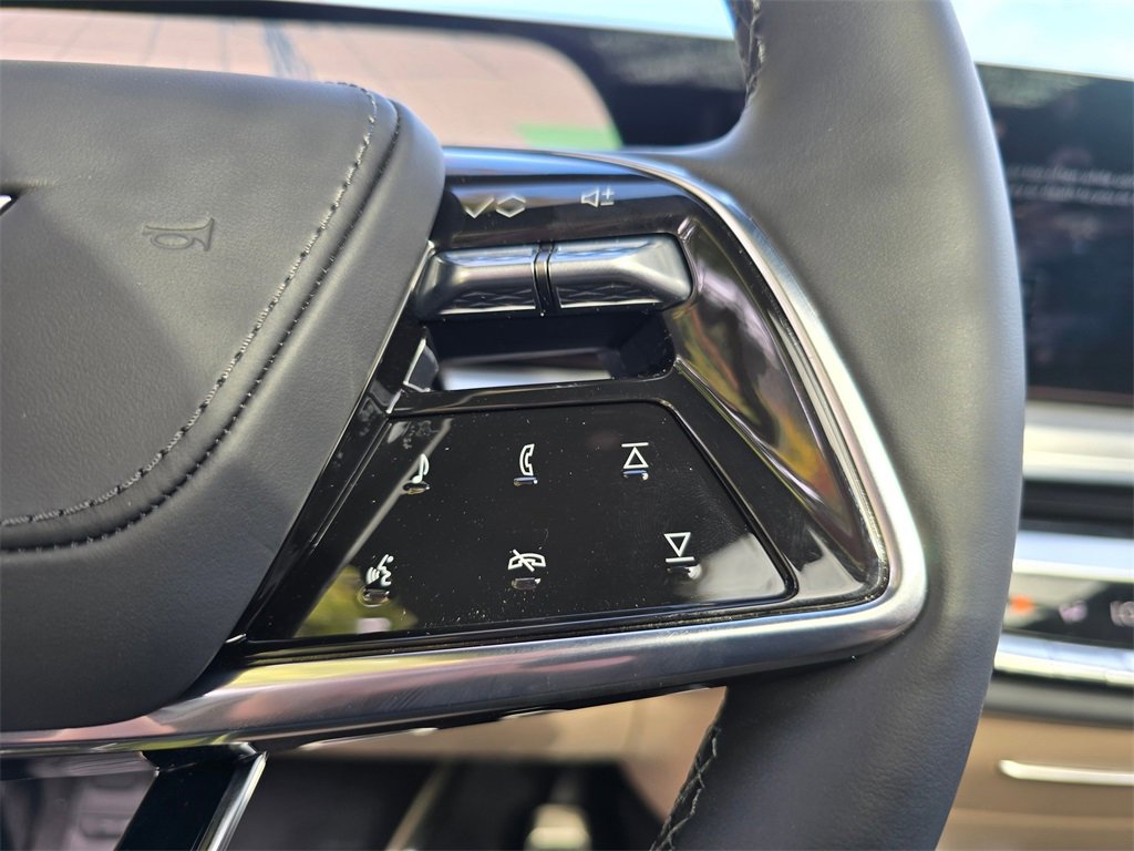 New 2025 Cadillac Lyriq Sport image 26