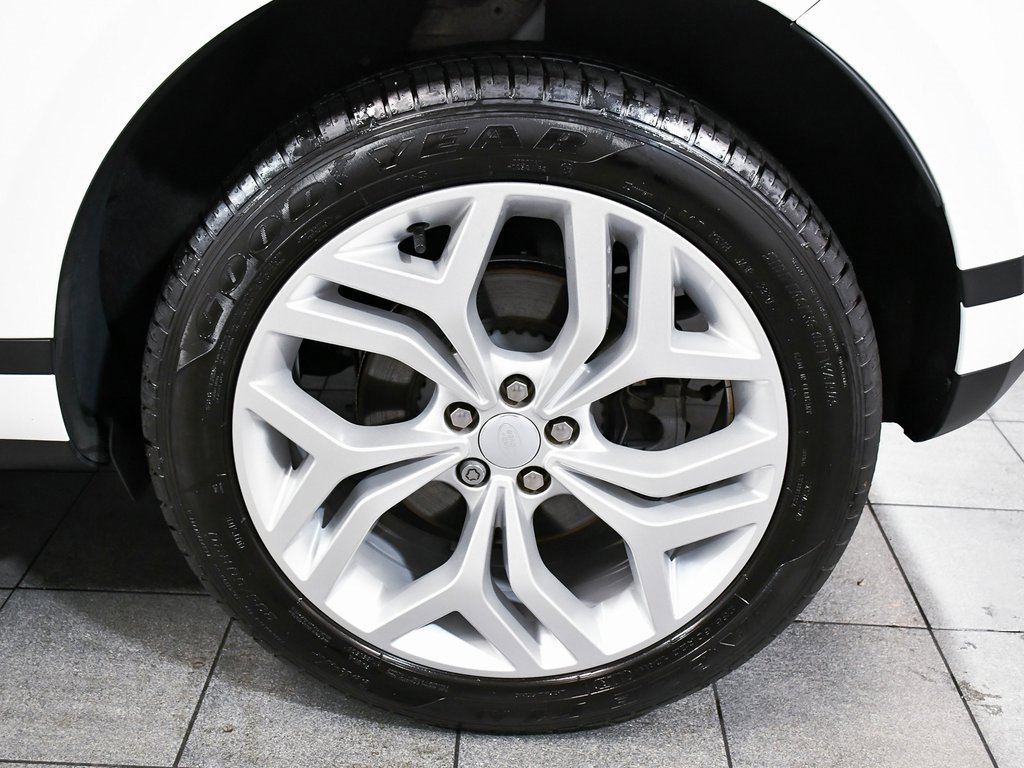 Used 2022 Land Rover Range Rover Evoque SE image 8