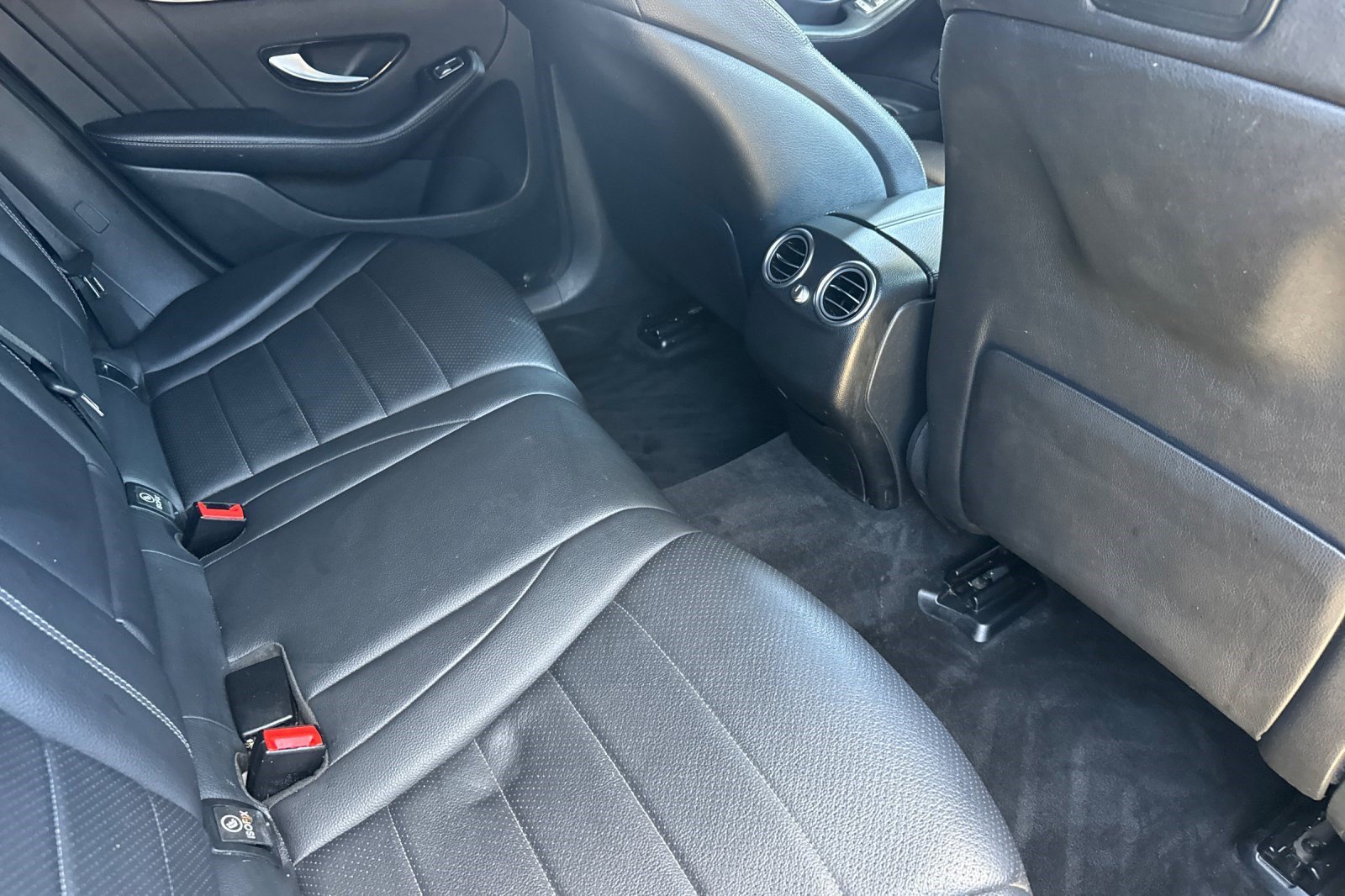 Certified 2019 Mercedes-Benz GLC 300 image 33