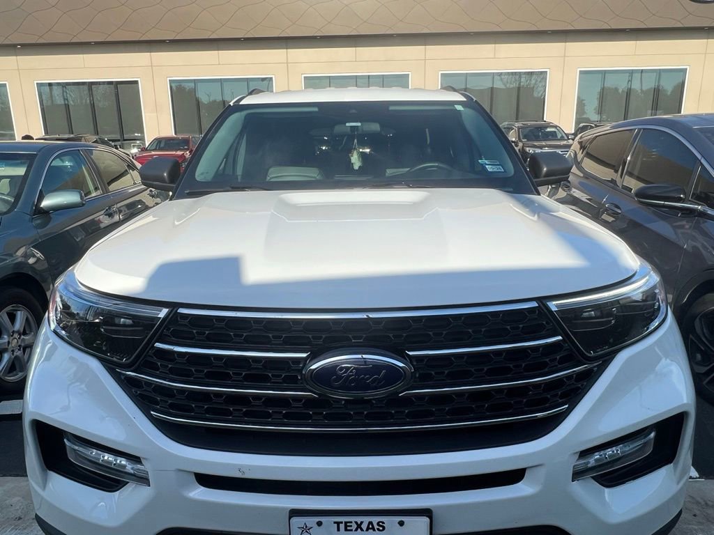 Used 2021 Ford Explorer XLT w/ Equipment Group 202A video 2