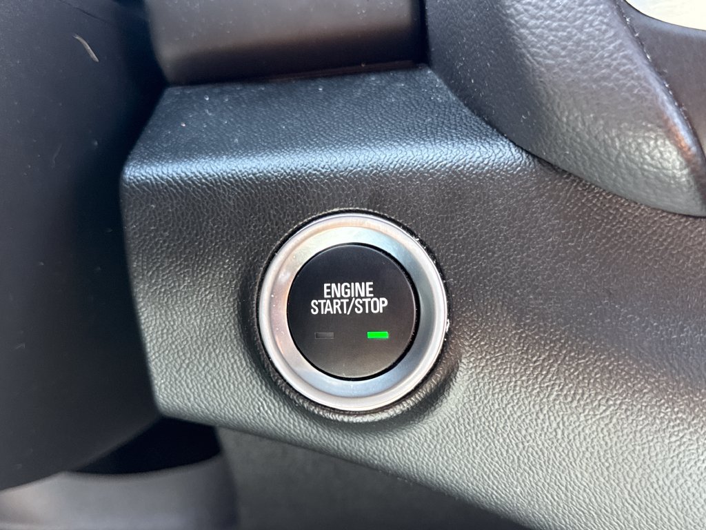 Certified 2023 GMC Terrain SLT FWD image 22