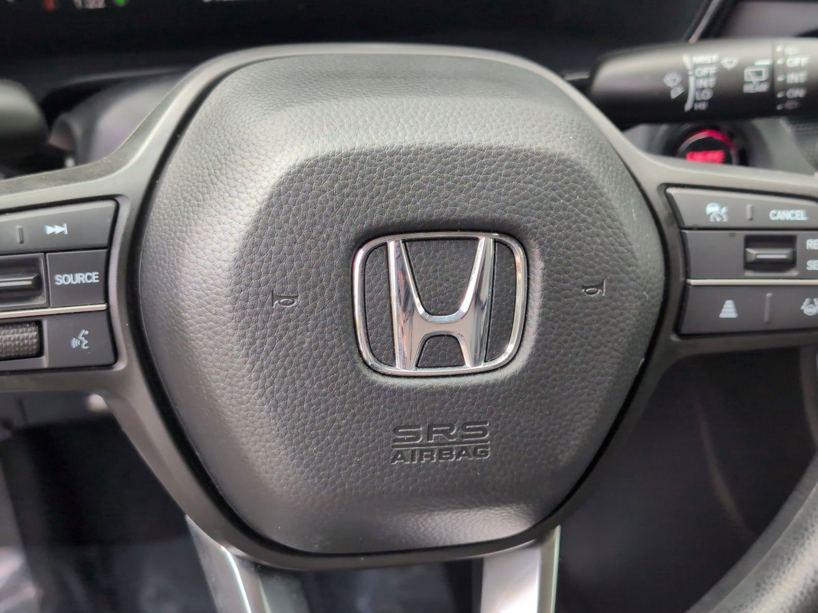 Used 2023 Honda CR-V LX image 25