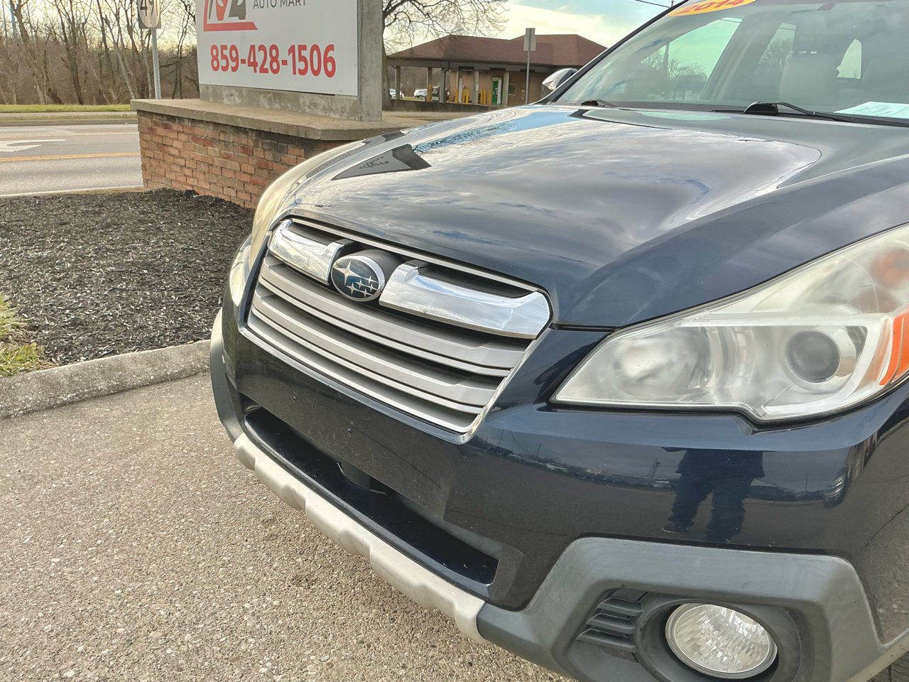 Used 2014 Subaru Outback 2.5i Limited w/ Moonroof Package image 22
