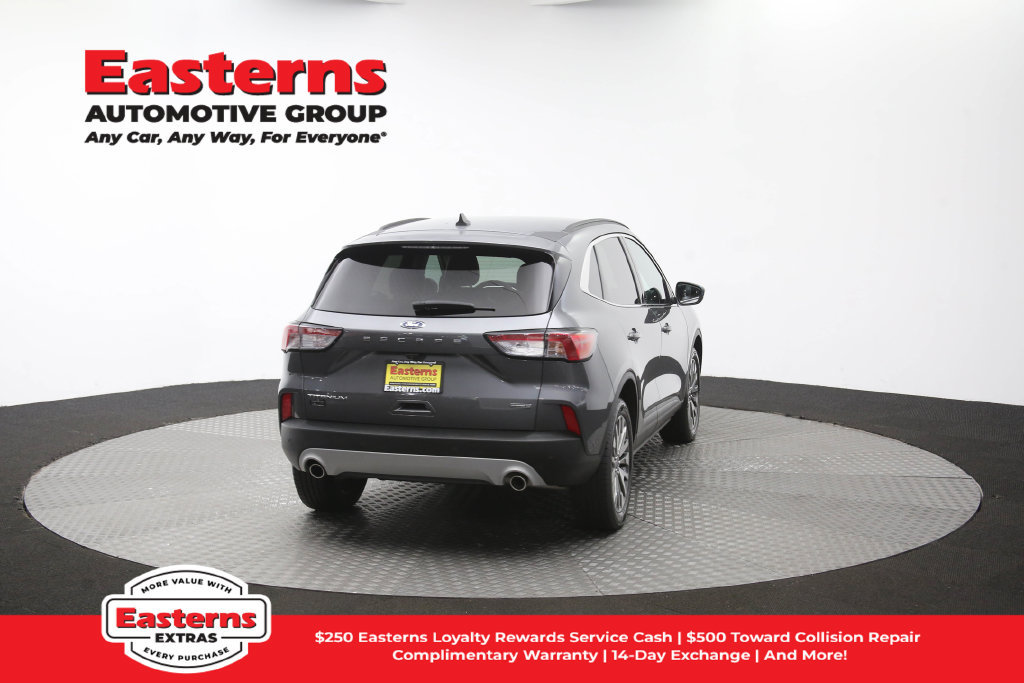 Used 2021 Ford Escape Titanium AWD/4WD image 41