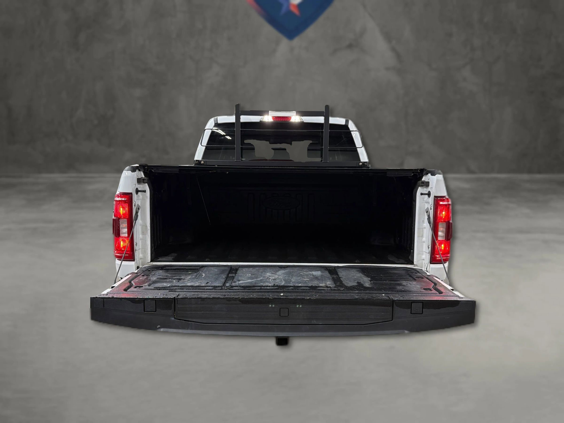 Used 2022 Ford F150 XLT w/ Equipment Group 301A Mid image 10