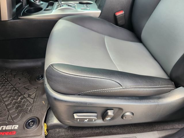 Certified 2022 Toyota 4Runner SR5 Premium w/ Moonroof Package AWD/4WD image 23