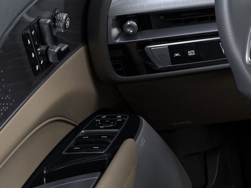 New 2026 Cadillac Lyriq V image 22