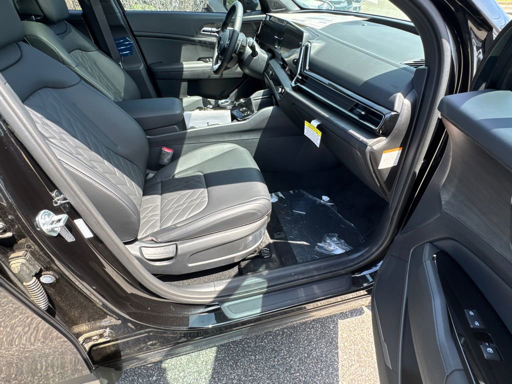 New 2024 Kia Sportage X-Line AWD/4WD image 13
