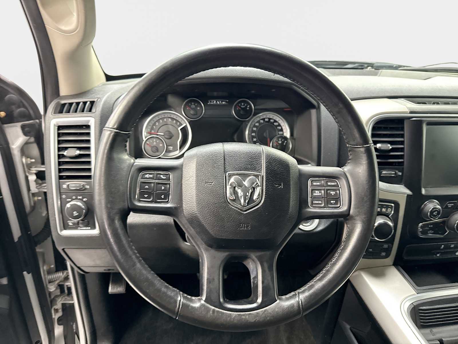 Used 2017 RAM 1500 Big Horn AWD/4WD image 17