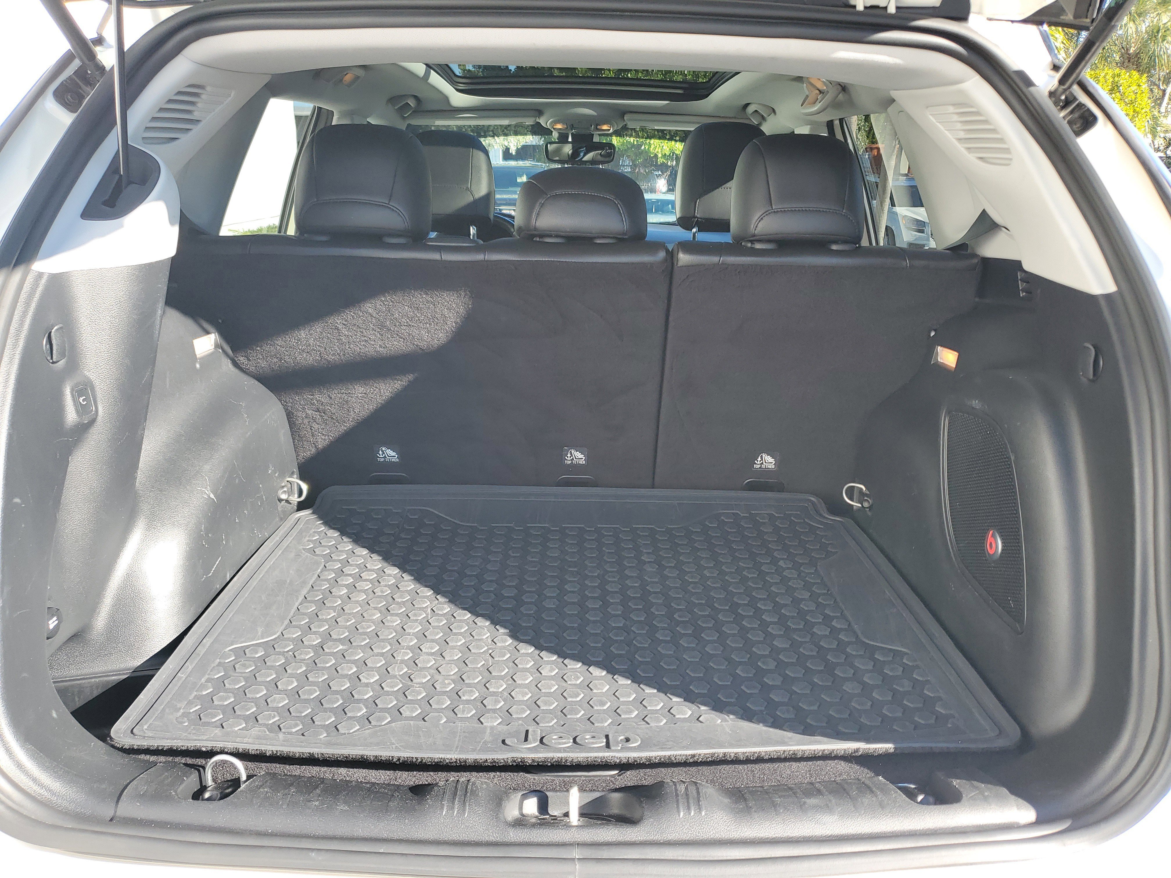 Used 2018 Jeep Compass Limited w/ Navigation Group image 10