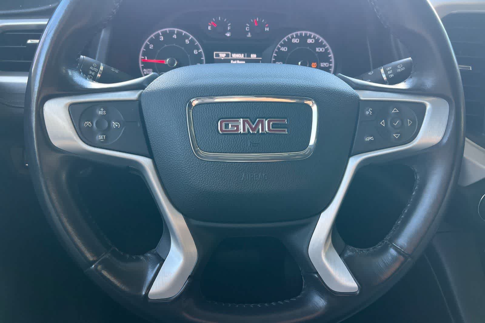 Used 2018 GMC Acadia SLE FWD image 26