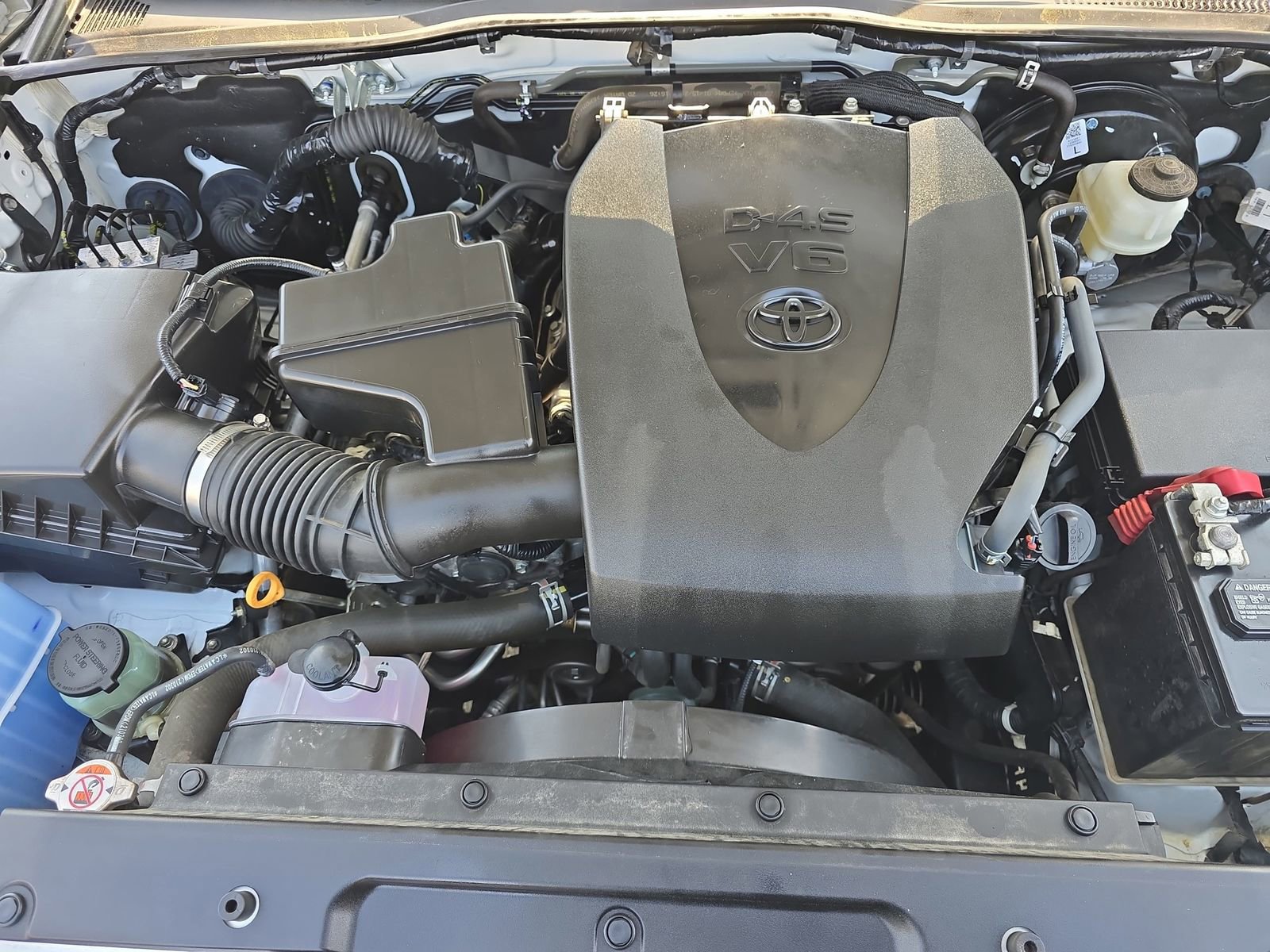 Used 2021 Toyota Tacoma TRD Sport w/ Technology Package image 34