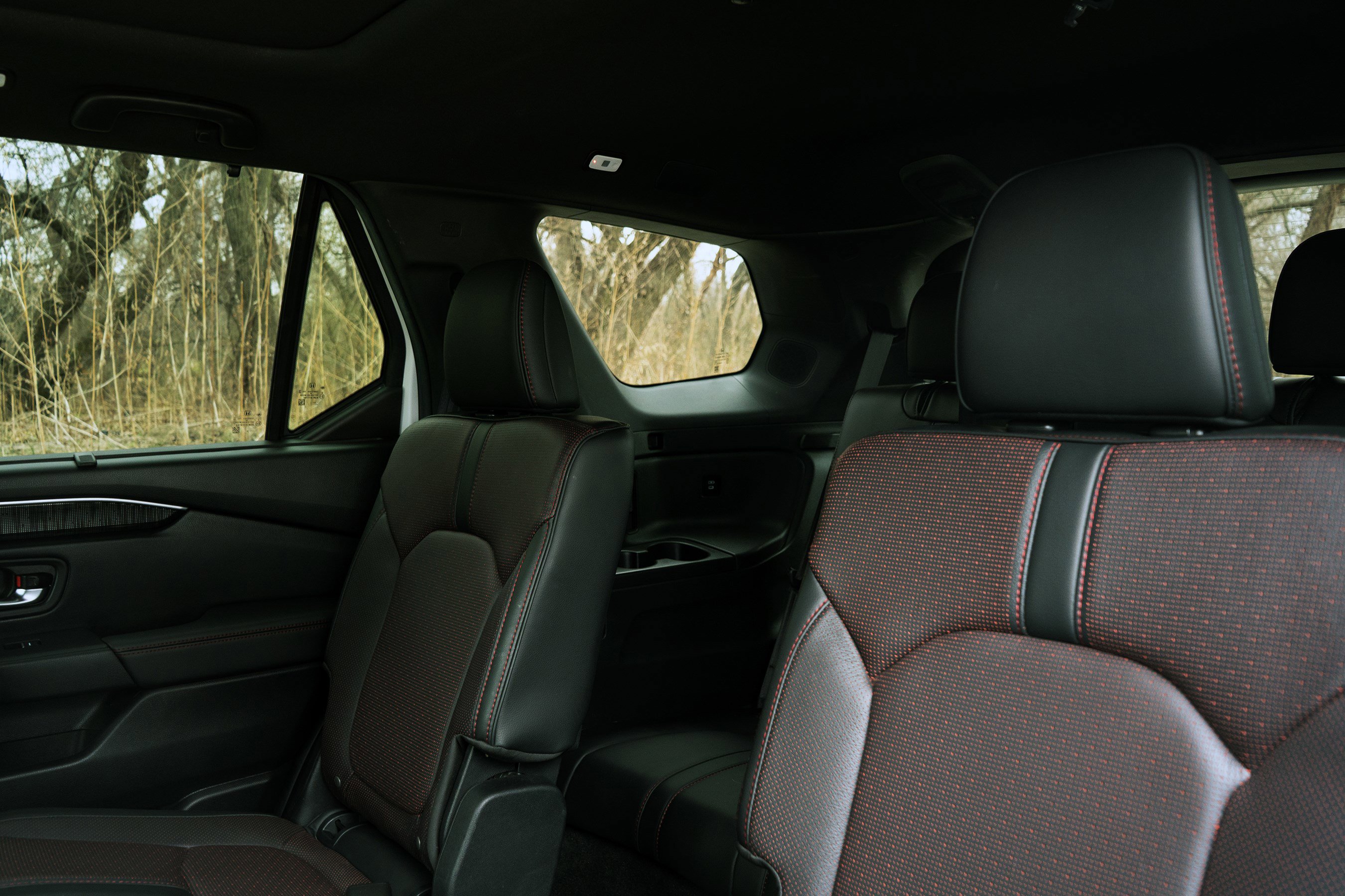 Used 2025 Honda Pilot Black Edition image 18