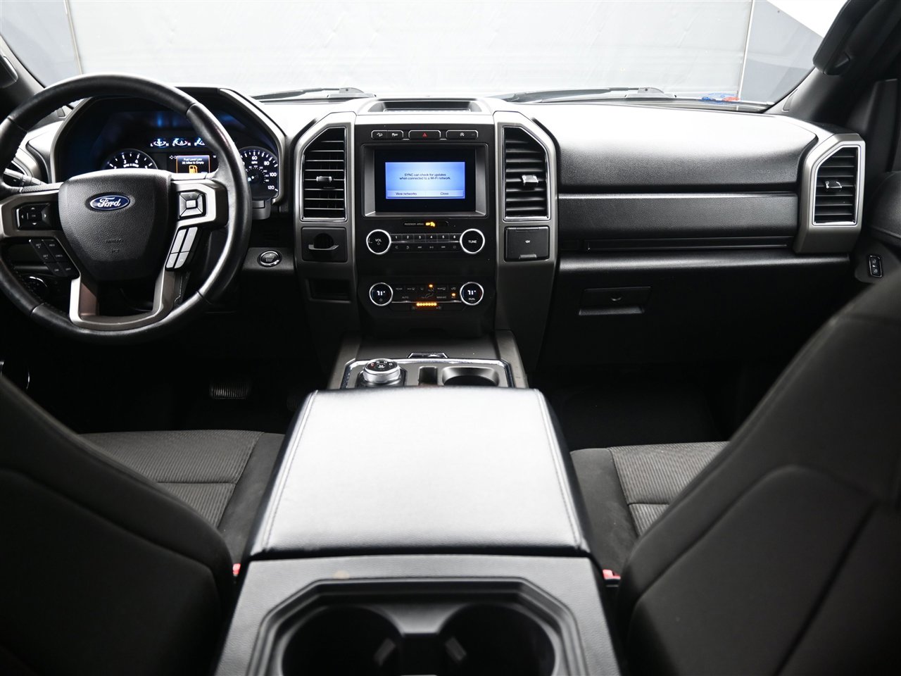 Used 2019 Ford Expedition Max XLT image 12