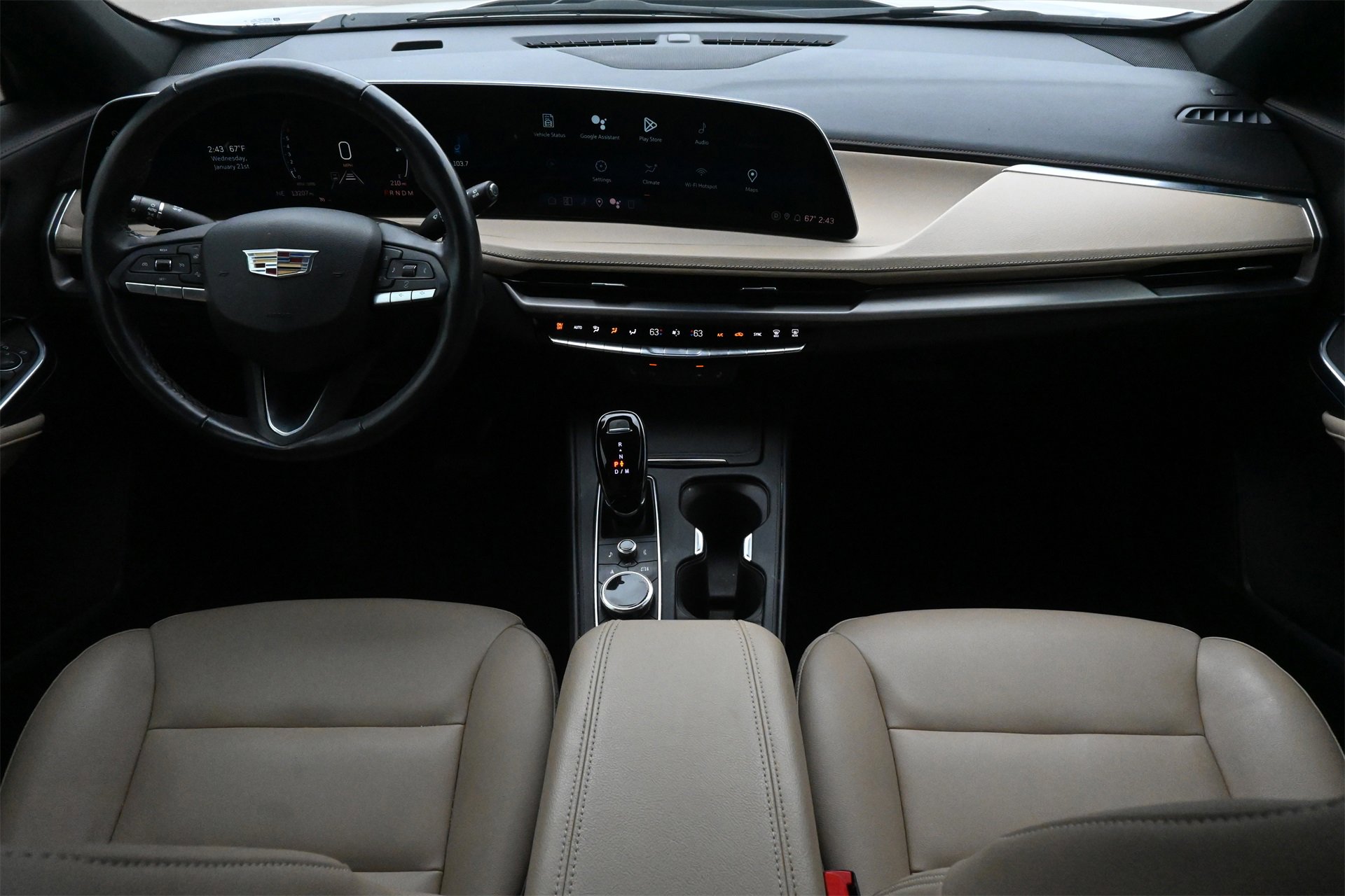 Certified 2024 Cadillac XT4 Luxury w/ Cold Weather Package image 7