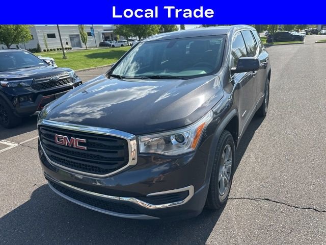 Used 2017 GMC Acadia SLE FWD image 2