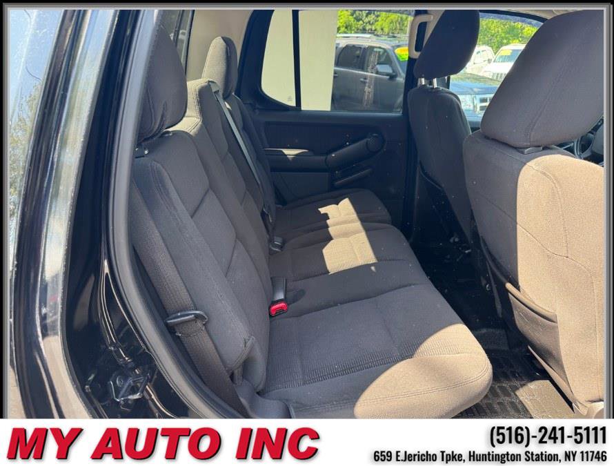 Used 2010 Ford Explorer Sport Trac XLT image 28