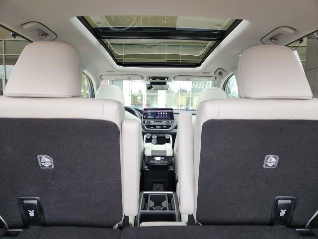 Certified 2026 Toyota Grand Highlander XLE image 26