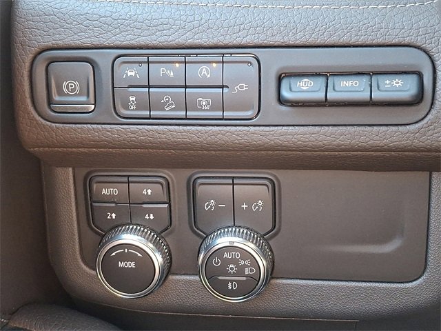 Used 2022 GMC Yukon Denali image 29