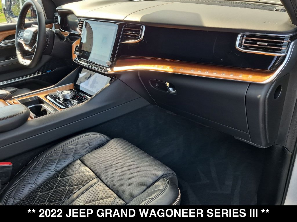 Used 2022 Jeep Grand Wagoneer Series III w/ Rear Seat Video Group 1 AWD/4WD image 33
