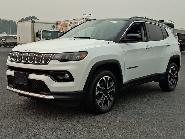 Used 2022 Jeep Compass Limited w/ Sun and Sound Group AWD/4WD image 6