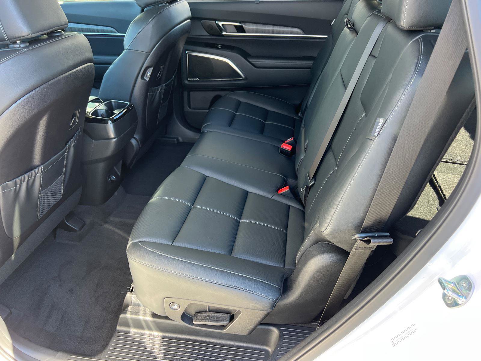 Used 2025 Kia Telluride SX image 21