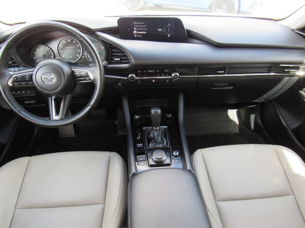 Used 2024 MAZDA MAZDA3 s FWD image 18