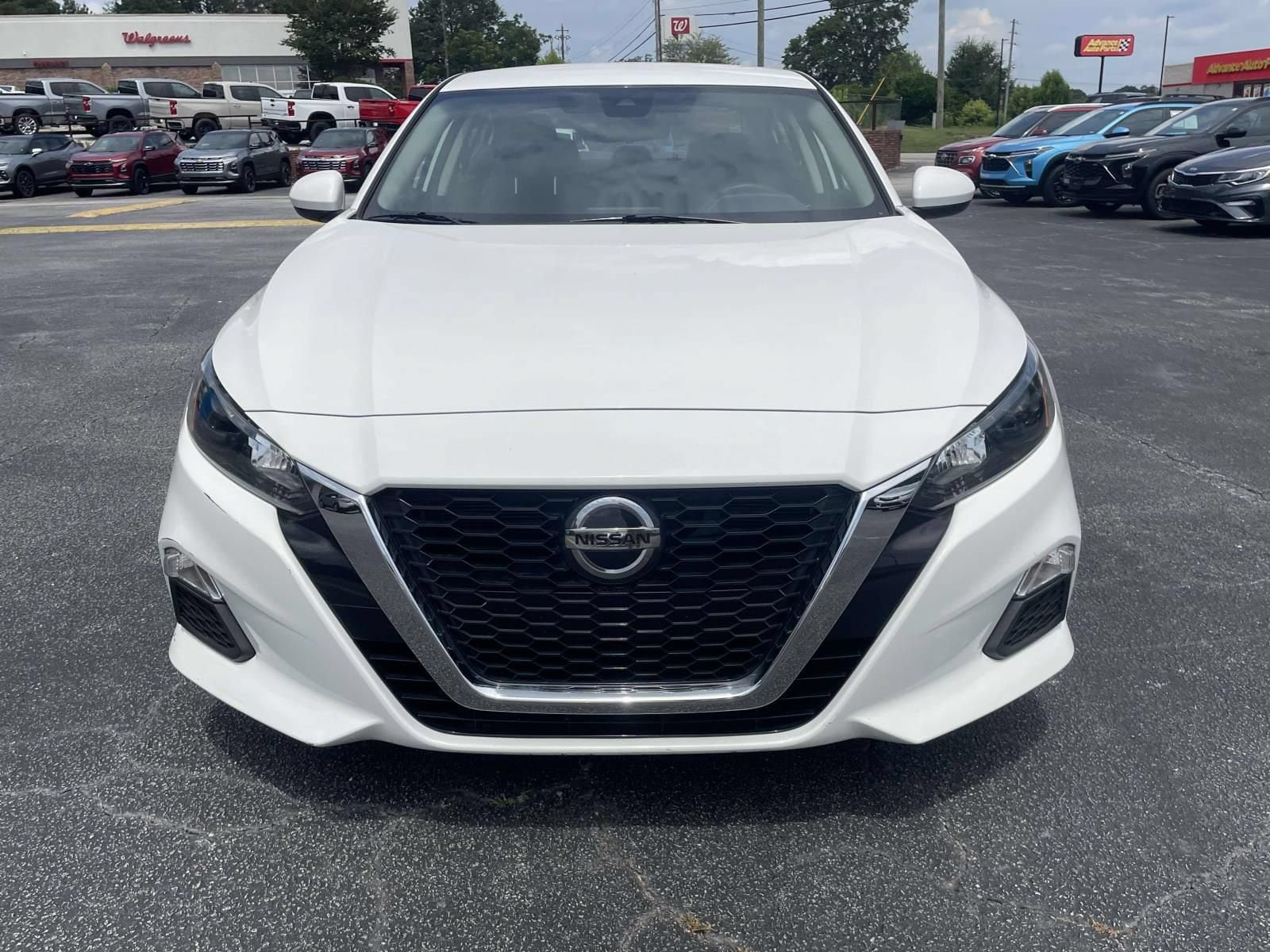 Used 2022 Nissan Altima 2.5 S FWD image 8