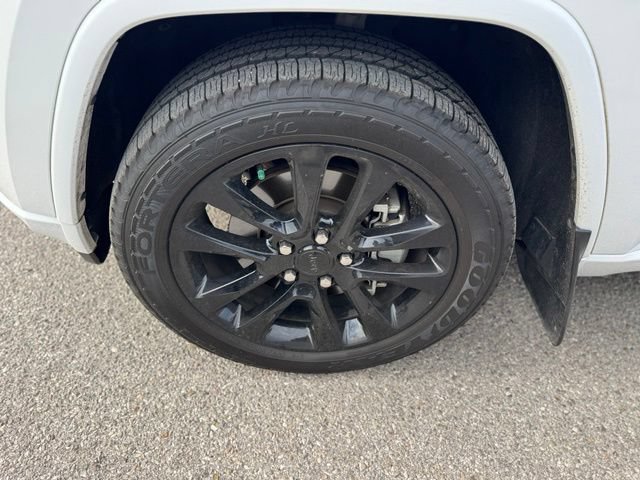 Used 2022 Jeep Grand Cherokee Laredo X AWD/4WD image 8