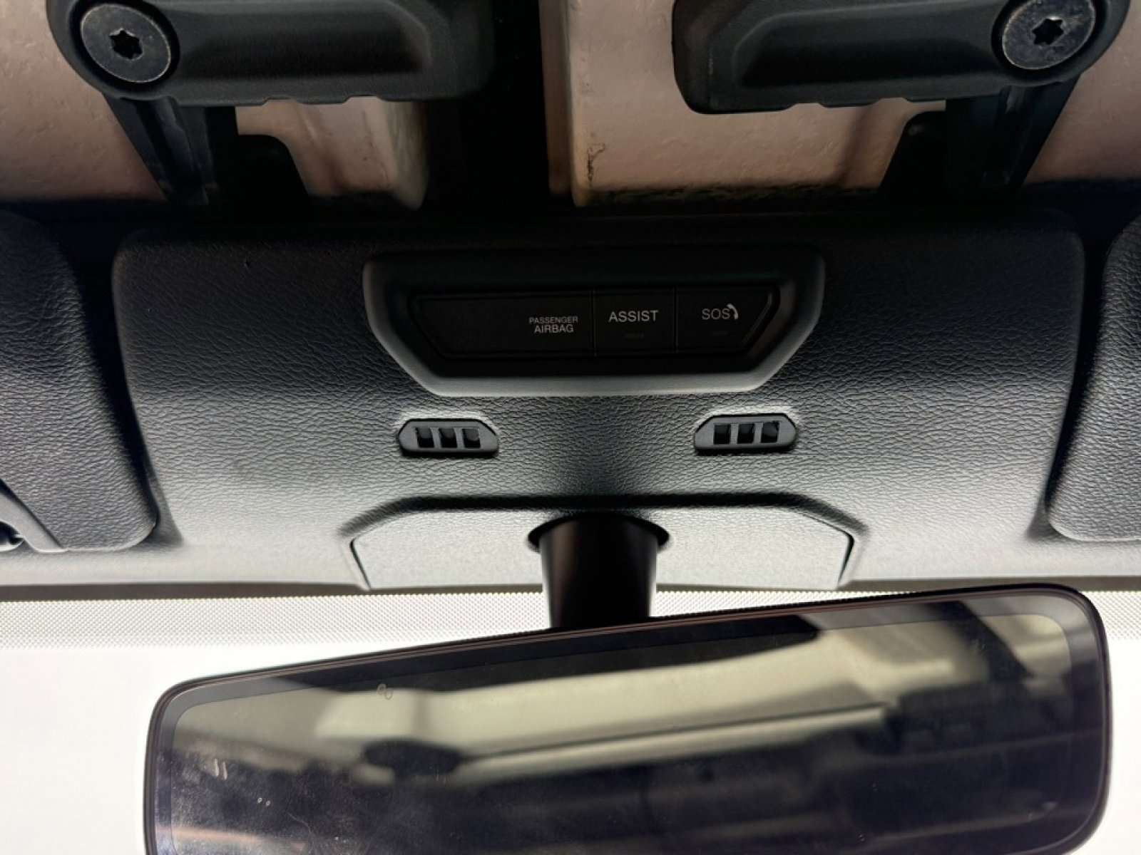 Used 2022 Jeep Wrangler Unlimited Sahara w/ Cold Weather Group image 36