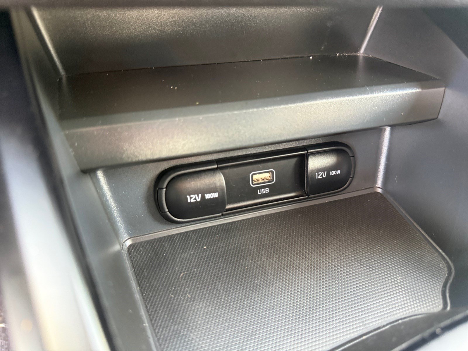 Used 2024 Kia Soul LX FWD image 29